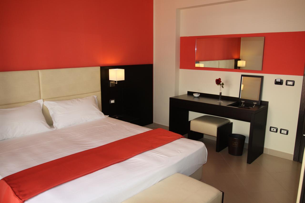 Rama Palace Hotel Casalnuovo Di Napoli Bilik gambar