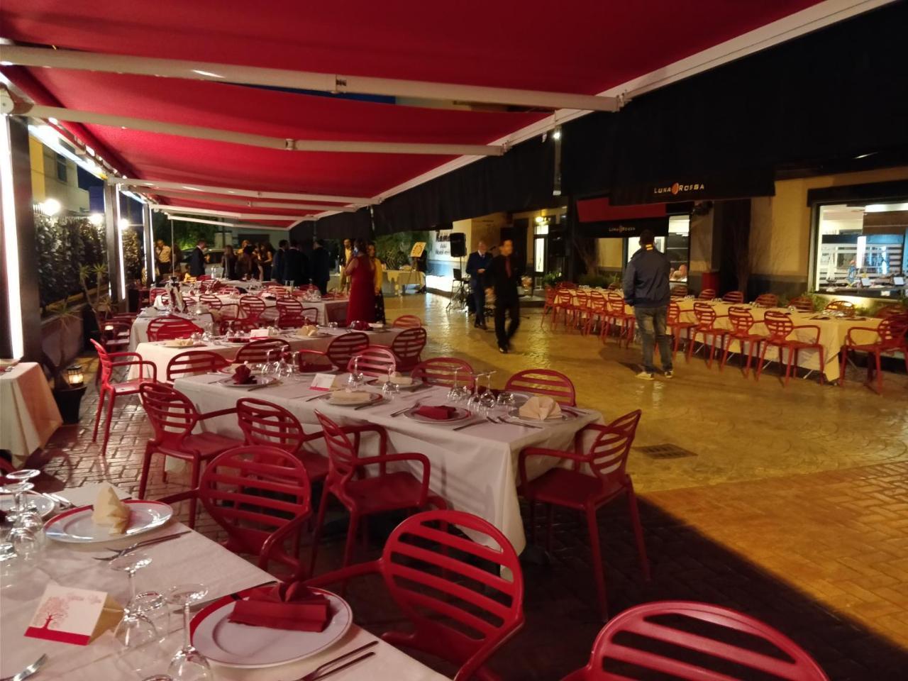 Rama Palace Hotel Casalnuovo Di Napoli Luaran gambar